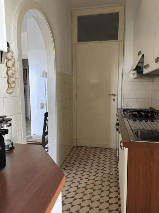 Tiberia Apartment Rome Buitenkant foto